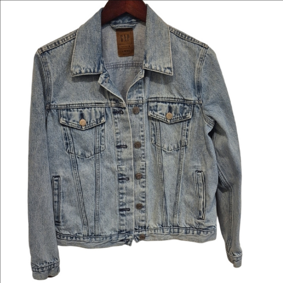 GAP Jackets & Blazers - GAP Light Wash Denim Jacket Iconic Trucker Style